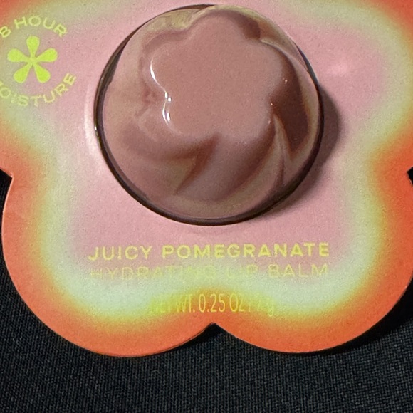 DAISE Hydrating Lip Balm | Pick Your Flavor | NIP - Picture 8 of 9